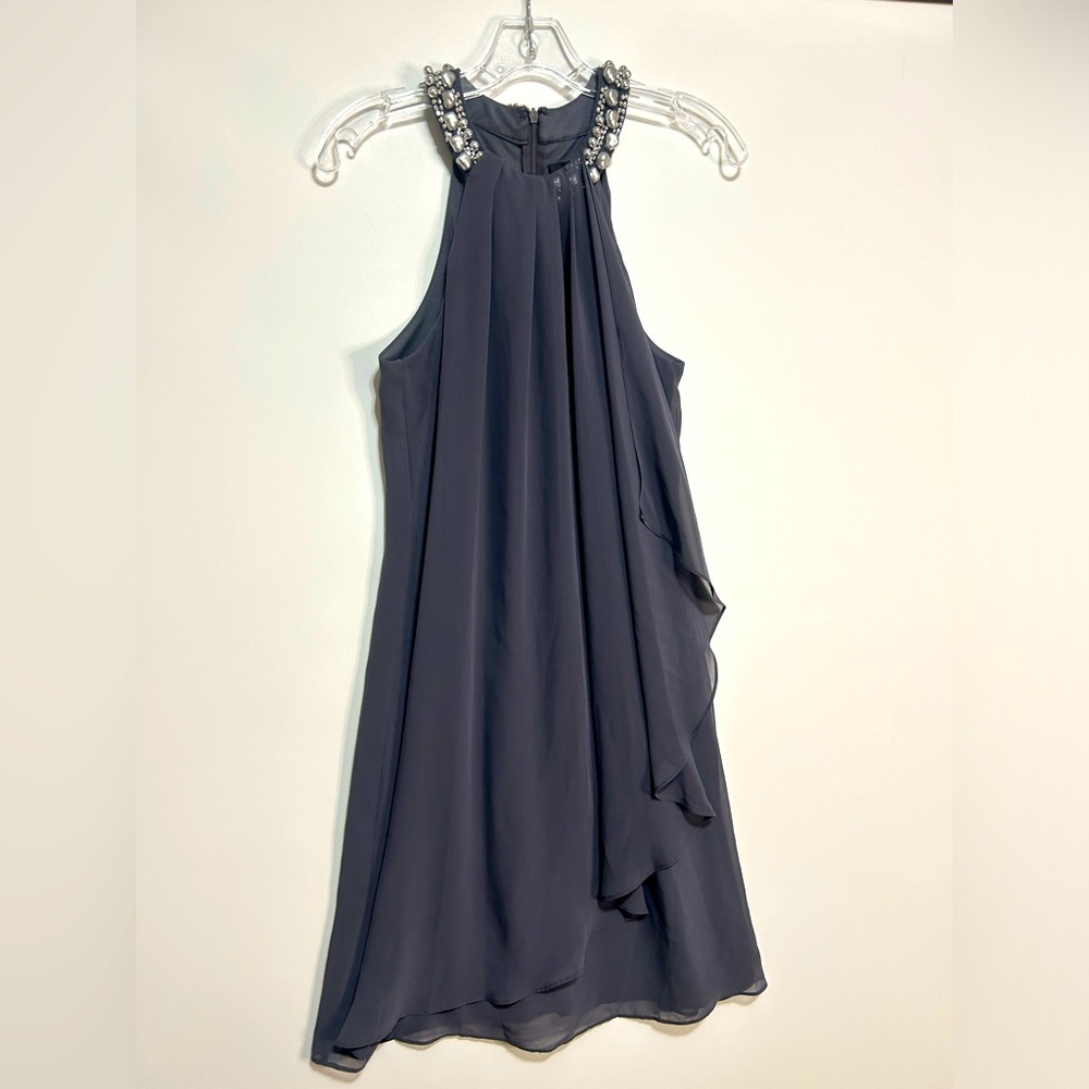 Short loose dress with halter-top (size medium)